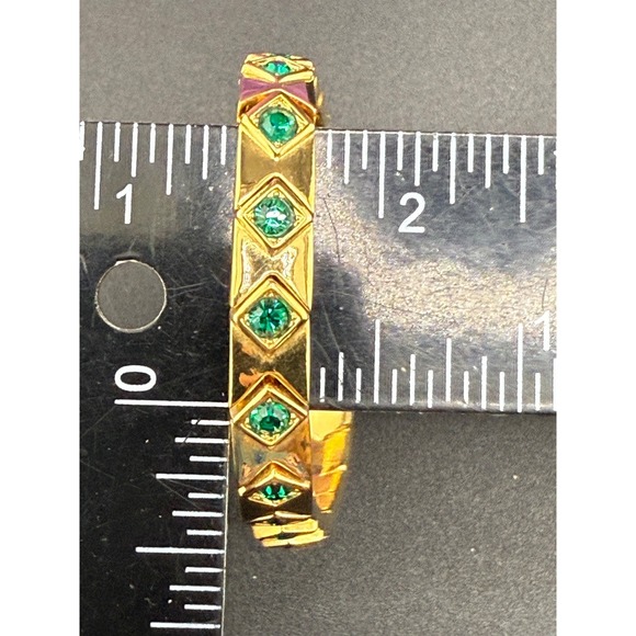 Vintage Gold Tone Tennis Bracelet Green Rhinestones Stretch  7" - Picture 5 of 8